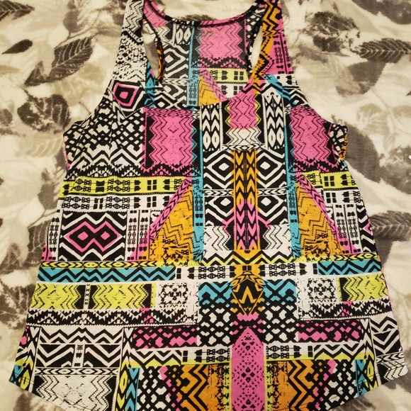 Arizona Colorful Tank Top - Picture 3 of 3